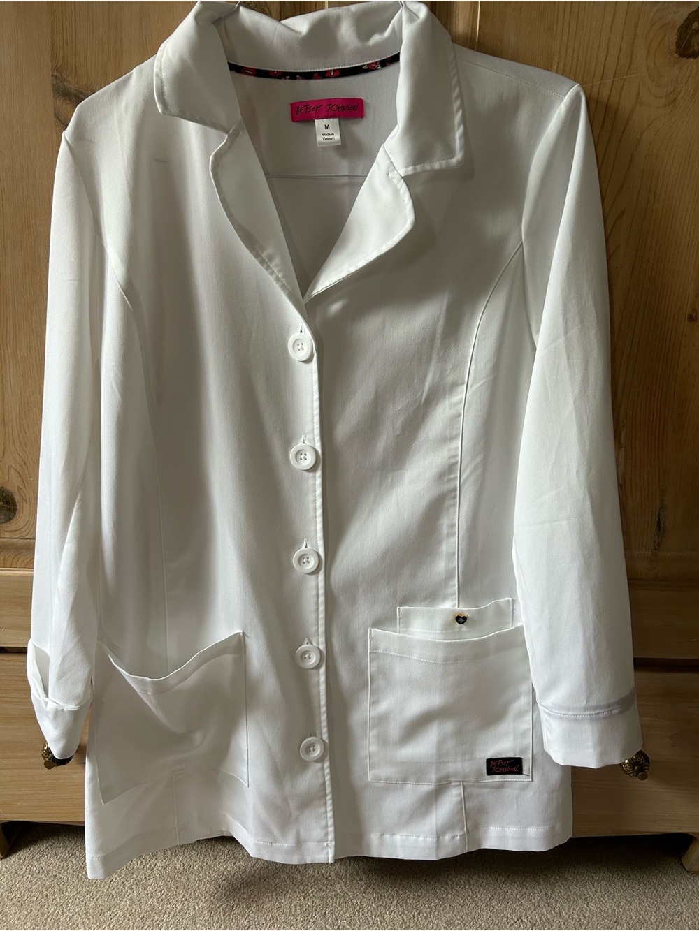 Betsey Johnson 3-pocket Lab Coat White
